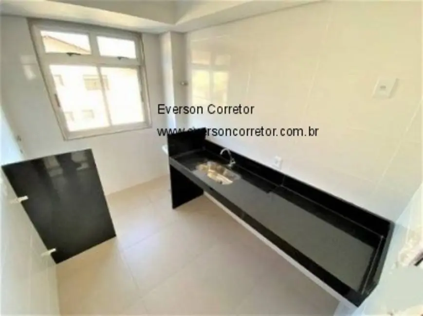 Apartamento com 3 quartos à venda, 80m2 em Candelária, Belo Horizonte - MG - imagem 9 Foto 9 de Apartamento com 3 quartos à venda, 80m2 em Candelária, Belo Horizonte - MG