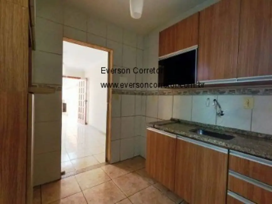Foto 4 de Casa com 2 quartos à venda, 26m2 em Jaqueline, Belo Horizonte - MG