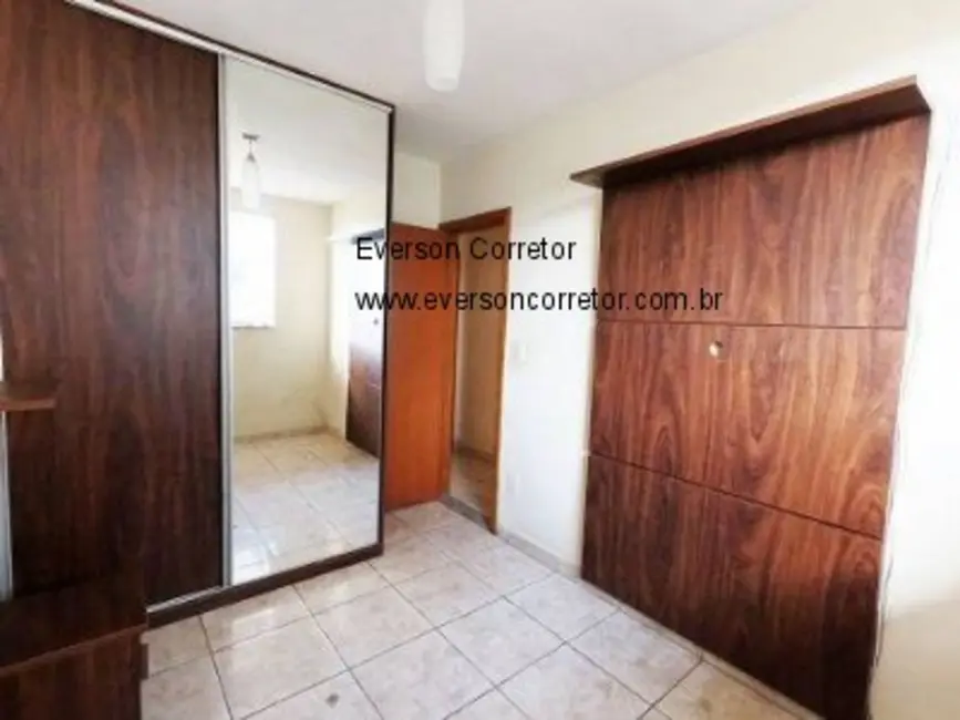 Foto 9 de Casa com 2 quartos à venda, 26m2 em Jaqueline, Belo Horizonte - MG