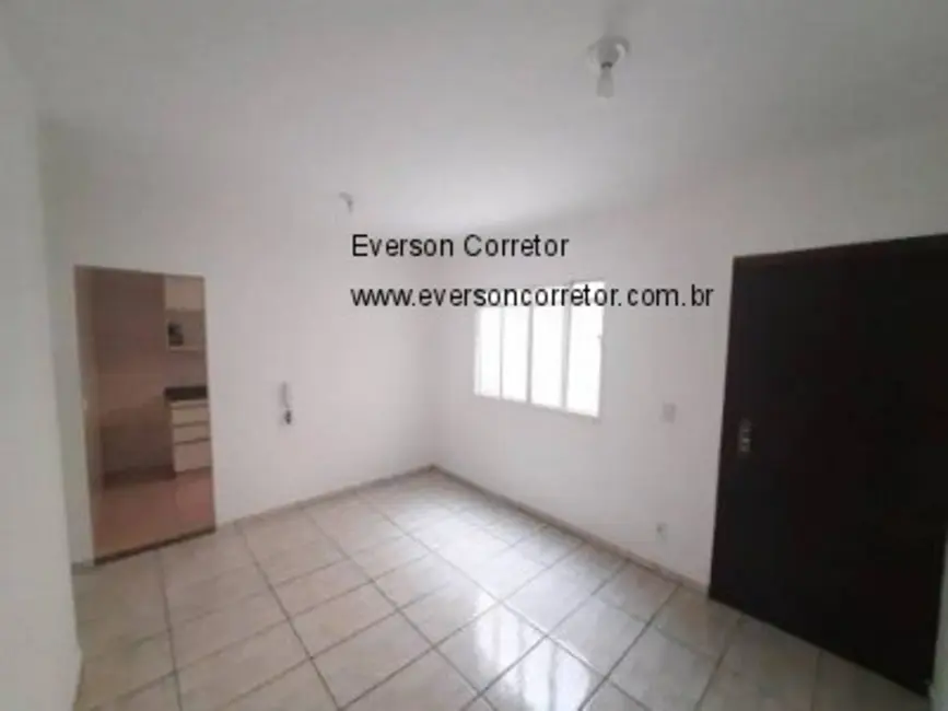 Foto 2 de Apartamento com 2 quartos à venda, 50m2 em Candelária, Belo Horizonte - MG