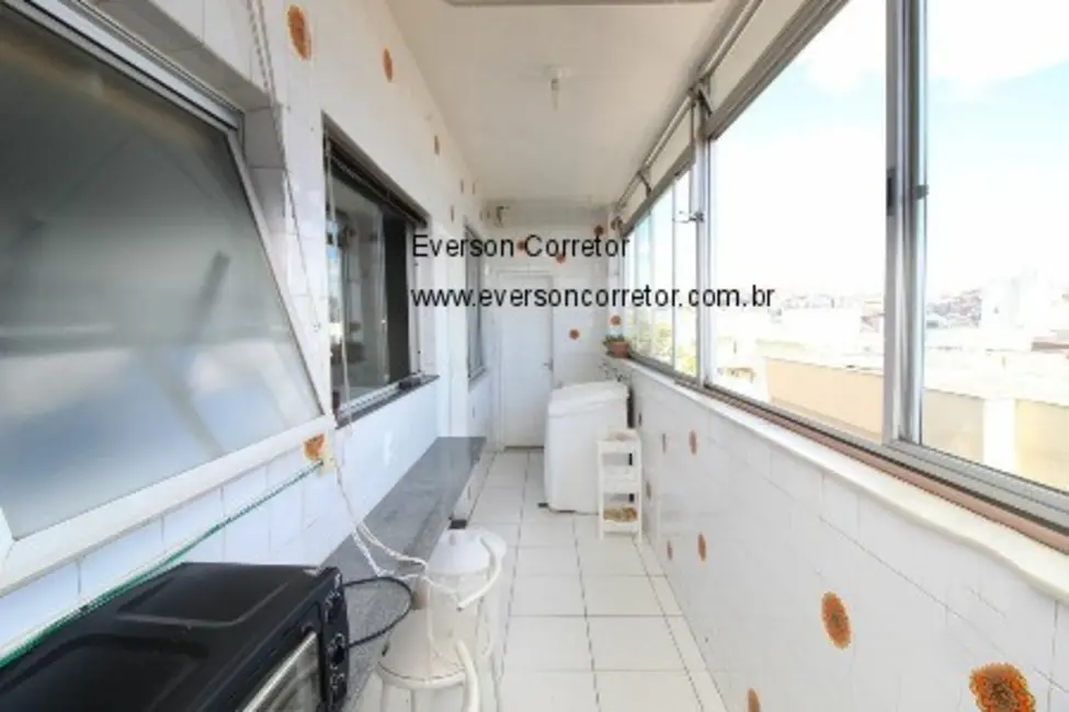 Apartamento com 4 quartos à venda, 176m2 em Santo Antônio, Belo Horizonte - MG - imagem 6 Foto 6 de Apartamento com 4 quartos à venda, 176m2 em Santo Antônio, Belo Horizonte - MG