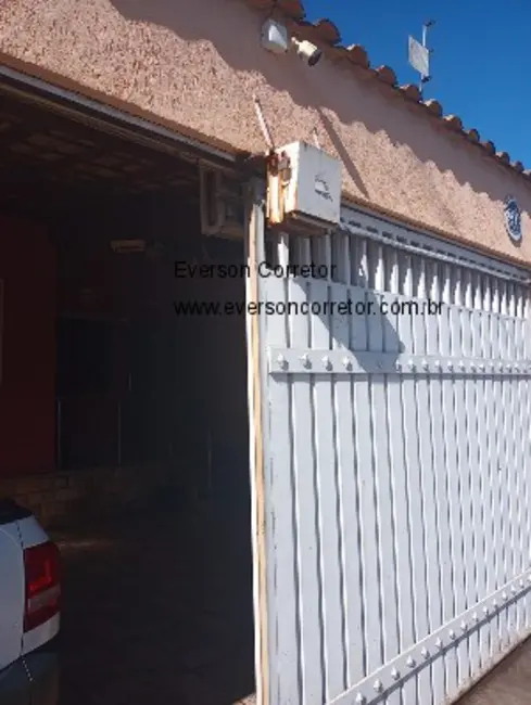 Foto 1 de Casa com 3 quartos à venda, 140m2 em Santa Mônica, Belo Horizonte - MG