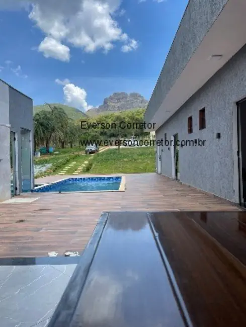 Sítio / Rancho com 3 quartos à venda, 1000m2 em Igarape - MG - imagem 8 Foto 8 de Sítio / Rancho com 3 quartos à venda, 1000m2 em Igarape - MG