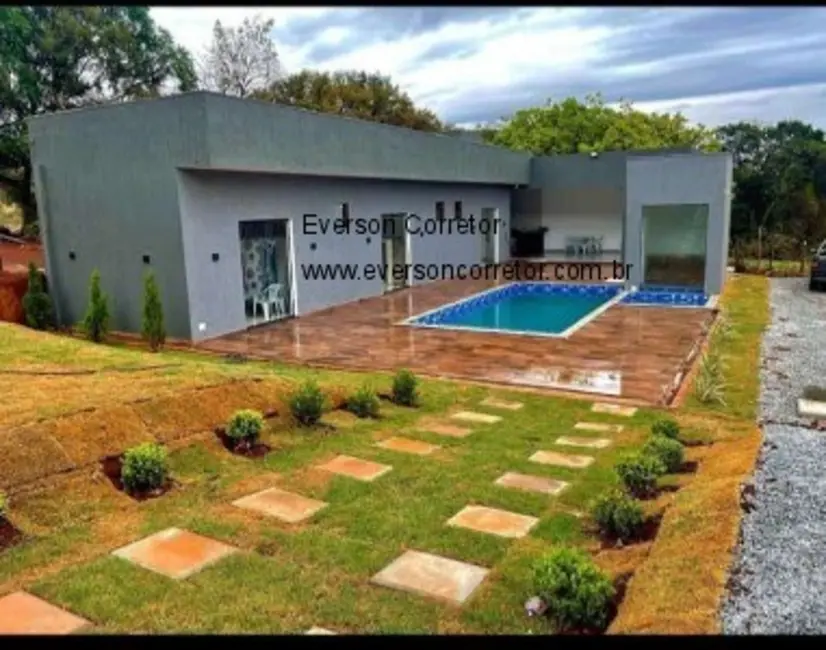 Foto 1 de Sítio / Rancho com 3 quartos à venda, 1000m2 em Igarape - MG
