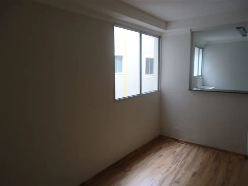 Foto 2 de Apartamento com 2 quartos à venda, 44m2 em Sao Carlos - SP