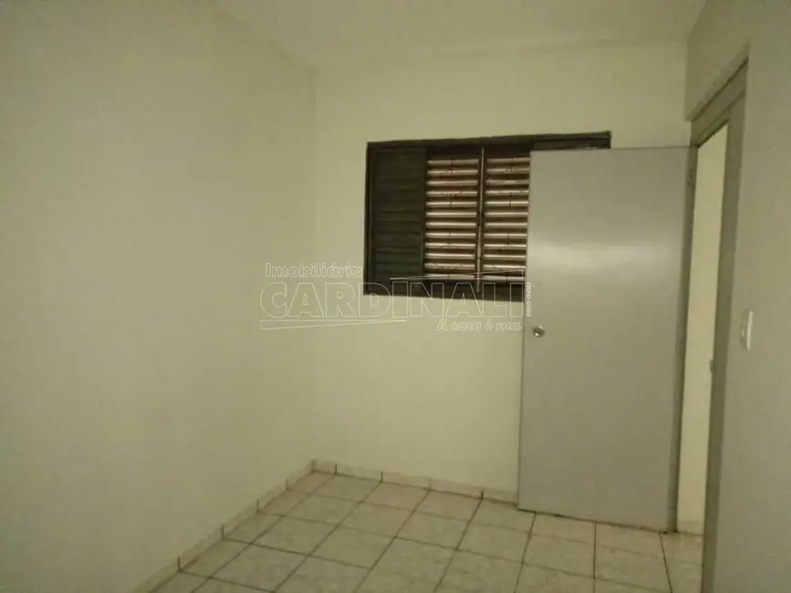 Foto 2 de Casa com 2 quartos à venda, 135m2 em Araraquara - SP
