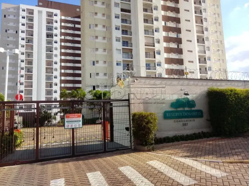 Foto 1 de Apartamento com 3 quartos para alugar, 49m2 em Araraquara - SP