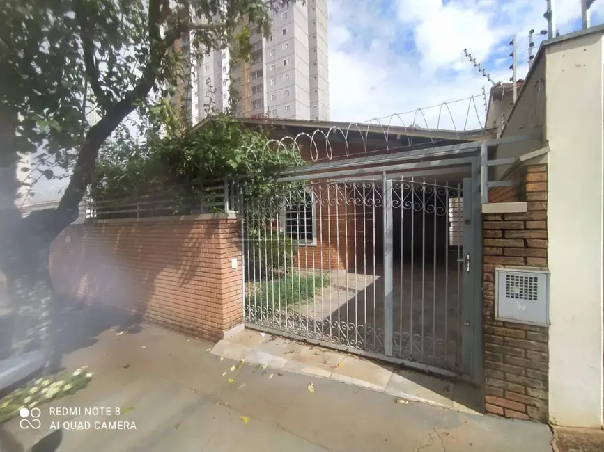 Foto 1 de Casa com 2 quartos à venda, 148m2 em Araraquara - SP