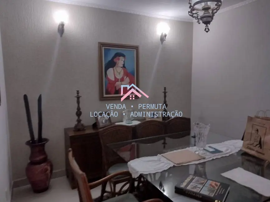 Casa com 3 quartos à venda, 243m2 em Jardim Pacaembu, Jundiai - SP - imagem 8 Foto 8 de Casa com 3 quartos à venda, 243m2 em Jardim Pacaembu, Jundiai - SP