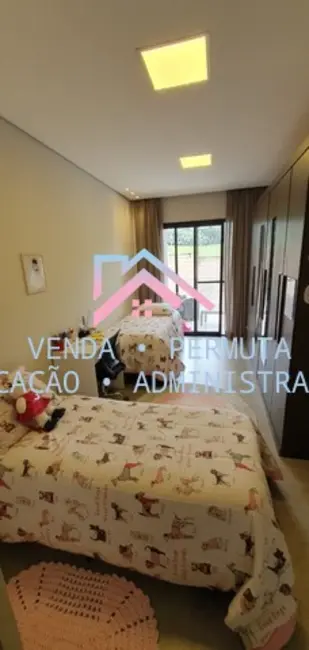 Casa de Condomínio com 3 quartos à venda, 200m2 em Recanto Quarto Centenário, Jundiai - SP - imagem 9 Foto 9 de Casa de Condomínio com 3 quartos à venda, 200m2 em Recanto Quarto Centenário, Jundiai - SP