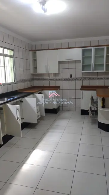 Casa com 3 quartos à venda, 271m2 em Vila Esperança, Jundiai - SP - imagem 5 Foto 5 de Casa com 3 quartos à venda, 271m2 em Vila Esperança, Jundiai - SP