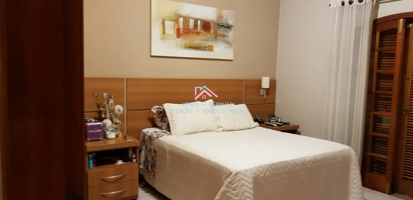 Foto 3 de Casa com 4 quartos à venda, 320m2 em Centro, Cabreuva - SP