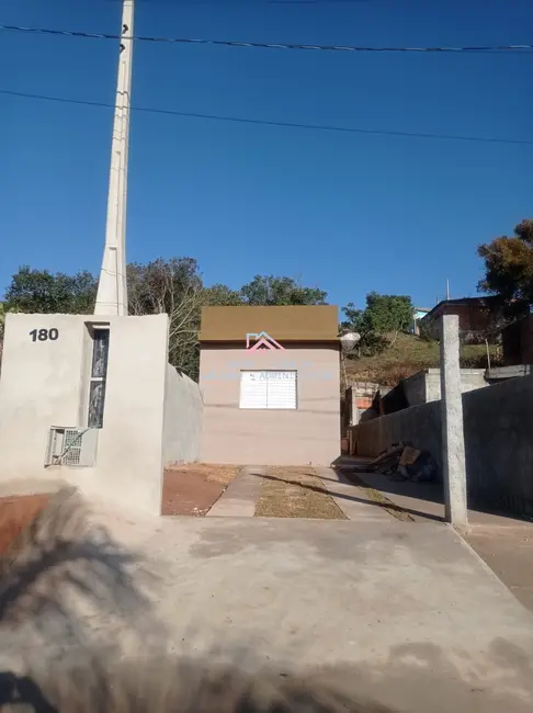 Foto 1 de Casa com 2 quartos à venda, 50m2 em Jarinu - SP