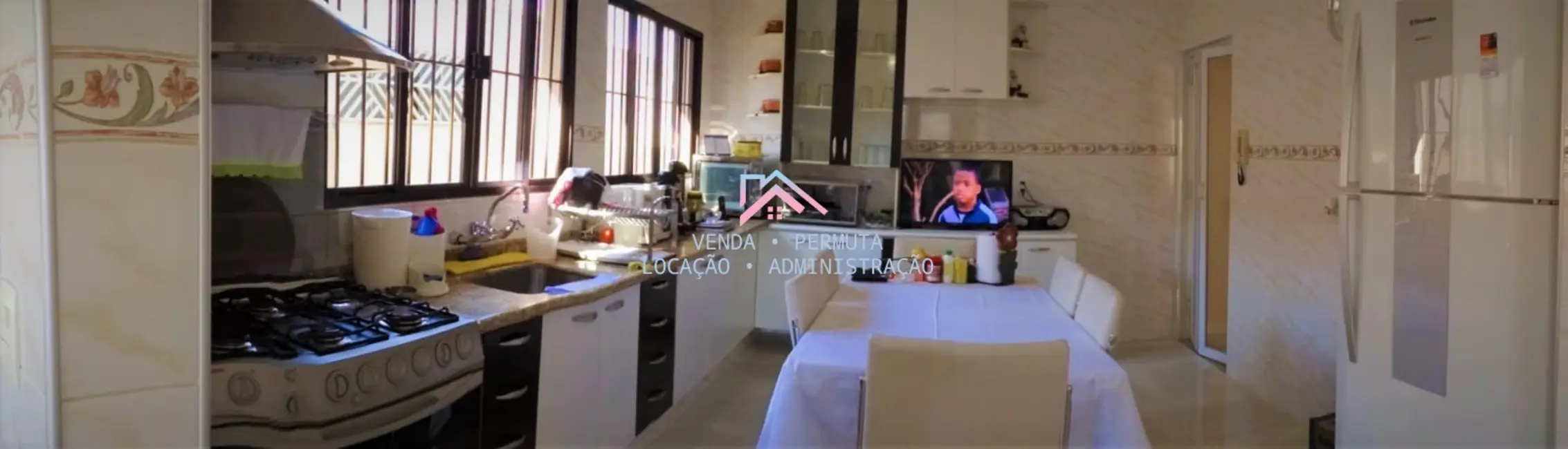 Foto 6 de Casa com 4 quartos à venda, 400m2 em Vila Viotto, Jundiai - SP