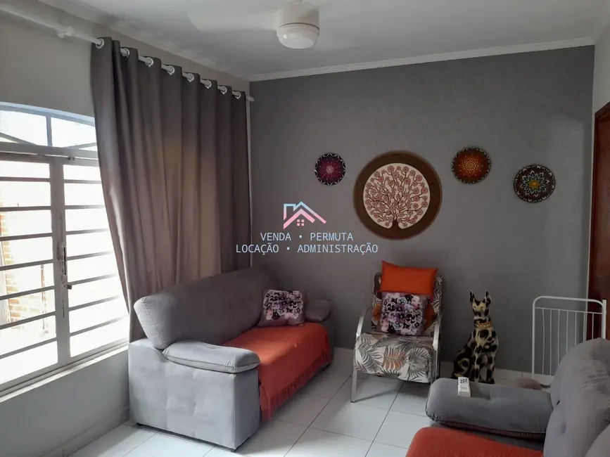 Casa com 2 quartos à venda, 185m2 em Jardim Pacaembu, Jundiai - SP - imagem 6 Foto 6 de Casa com 2 quartos à venda, 185m2 em Jardim Pacaembu, Jundiai - SP