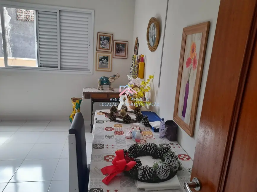 Foto 2 de Casa com 2 quartos à venda, 185m2 em Jardim Pacaembu, Jundiai - SP