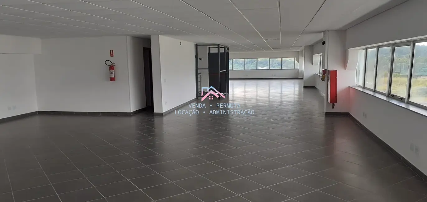 Sala Comercial para alugar, 332m2 em Distrito Industrial Alfredo Relo, Itatiba - SP - imagem 7 Foto 7 de Sala Comercial para alugar, 332m2 em Distrito Industrial Alfredo Relo, Itatiba - SP