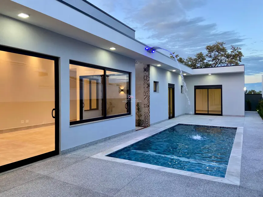 Foto 1 de Casa de Condomínio com 3 quartos à venda, 250m2 em Itupeva - SP