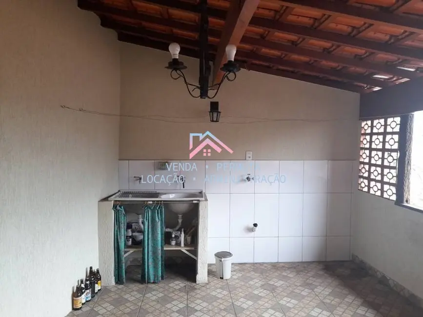 Casa com 3 quartos à venda, 145m2 em Vila Rafael de Oliveira, Jundiai - SP - imagem 5 Foto 5 de Casa com 3 quartos à venda, 145m2 em Vila Rafael de Oliveira, Jundiai - SP