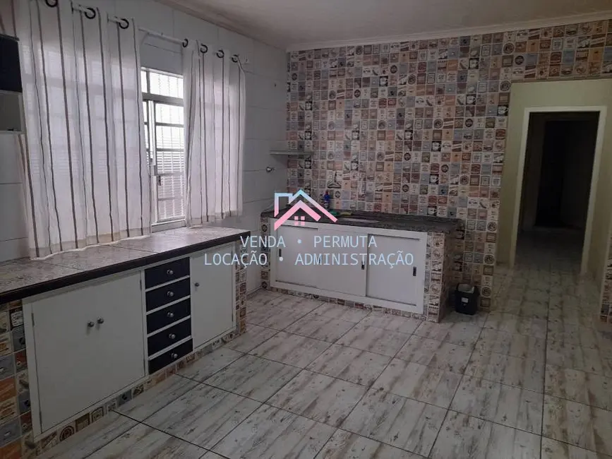 Casa com 3 quartos à venda, 145m2 em Vila Rafael de Oliveira, Jundiai - SP - imagem 9 Foto 9 de Casa com 3 quartos à venda, 145m2 em Vila Rafael de Oliveira, Jundiai - SP