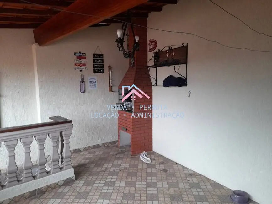 Casa com 3 quartos à venda, 145m2 em Vila Rafael de Oliveira, Jundiai - SP - imagem 3 Foto 3 de Casa com 3 quartos à venda, 145m2 em Vila Rafael de Oliveira, Jundiai - SP