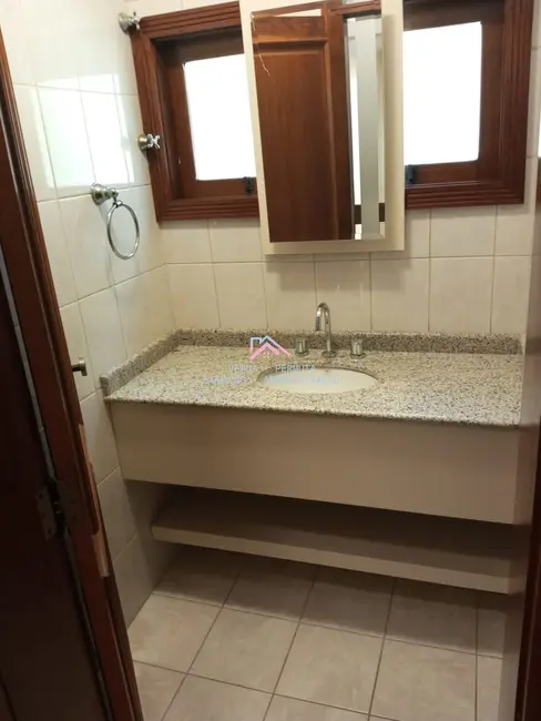 Foto 6 de Casa de Condomínio com 4 quartos à venda, 250m2 em Mairipora - SP