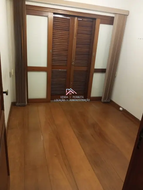 Foto 4 de Casa de Condomínio com 4 quartos à venda, 250m2 em Mairipora - SP