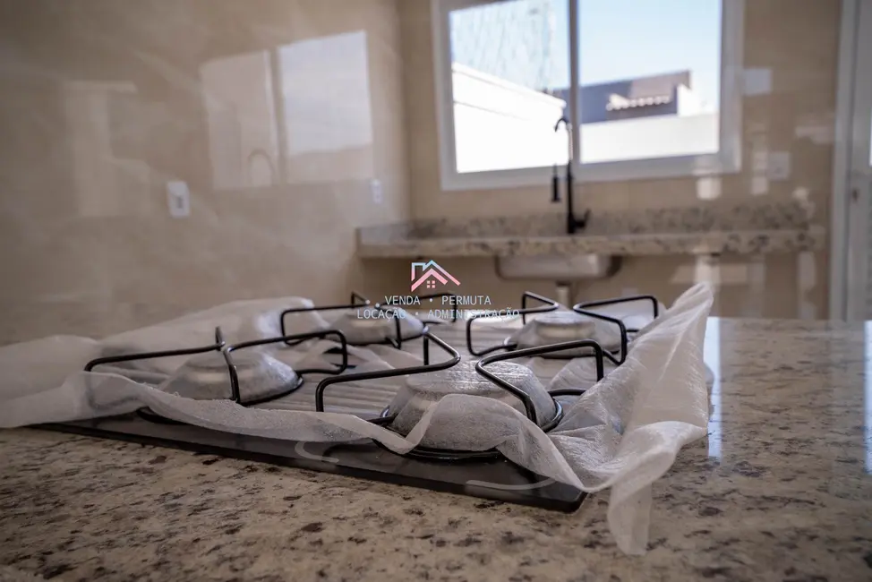 Foto 3 de Casa com 2 quartos à venda, 75m2 em Jardim Vale Verde, Jundiai - SP