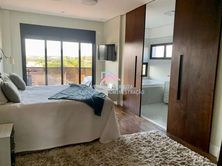 Foto 3 de Casa de Condomínio com 3 quartos para alugar, 420m2 em Medeiros, Jundiai - SP