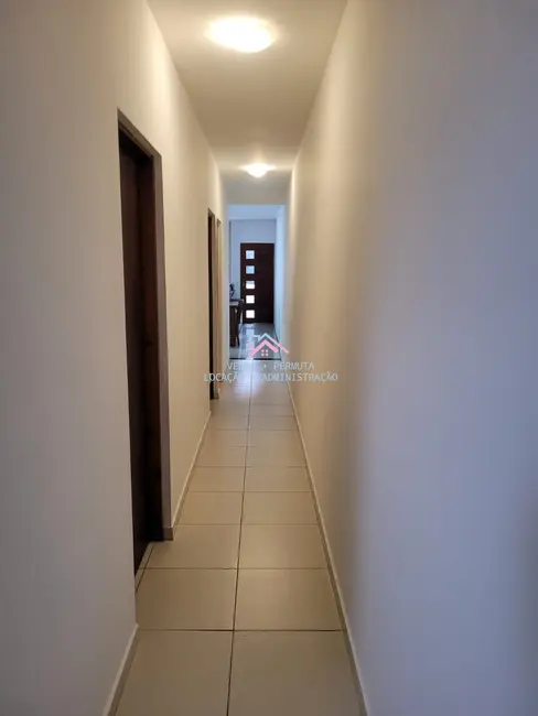 Foto 8 de Casa com 3 quartos à venda, 106m2 em Jarinu - SP