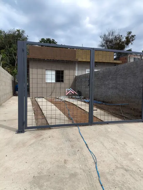 Foto 1 de Casa com 2 quartos à venda, 50m2 em Jarinu - SP