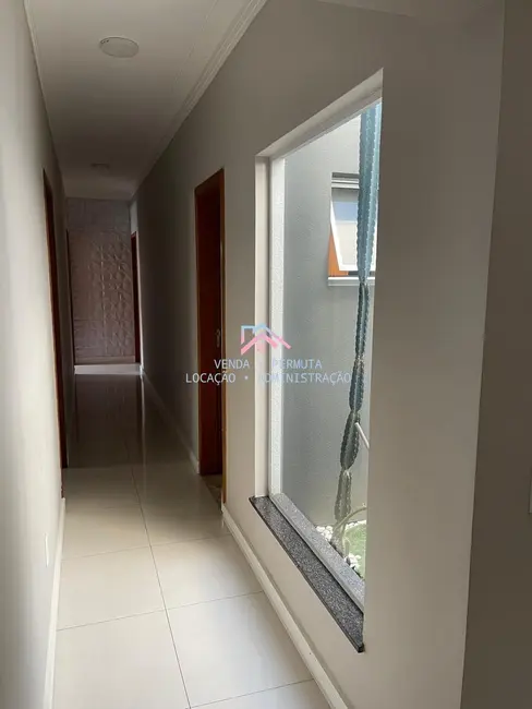 Foto 3 de Casa de Condomínio com 3 quartos à venda, 224m2 em Chácaras Aracary, Varzea Paulista - SP