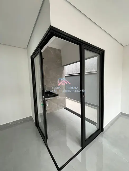 Foto 2 de Casa com 3 quartos à venda, 92m2 em Jardim Marambaia, Jundiai - SP