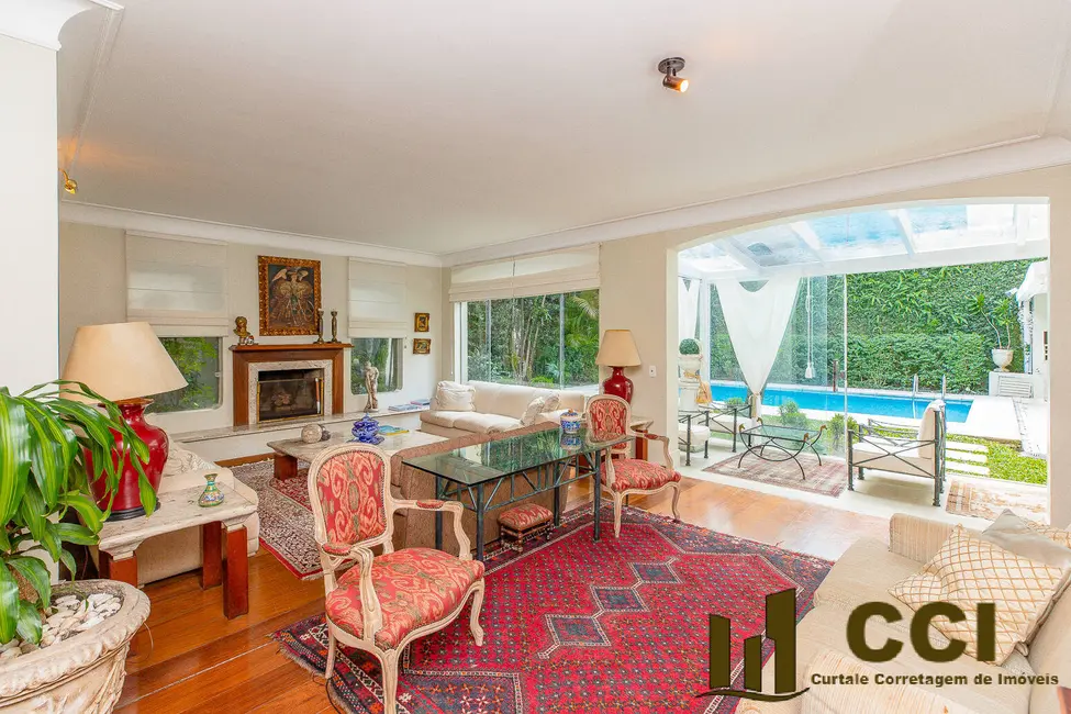 Casa com 4 quartos à venda, 419m2 em Alto de Pinheiros, São Paulo - SP - imagem 5 Foto 5 de Casa com 4 quartos à venda, 419m2 em Alto de Pinheiros, São Paulo - SP