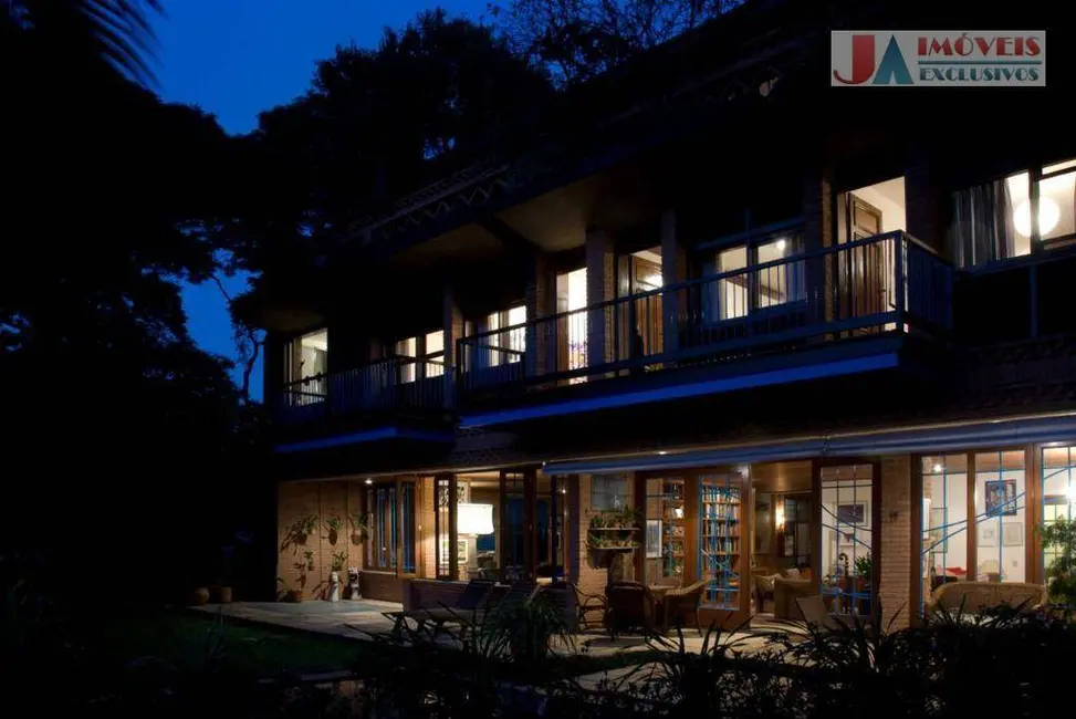 Foto 5 de Casa com 3 quartos à venda, 780m2 em Pacaembu, São Paulo - SP