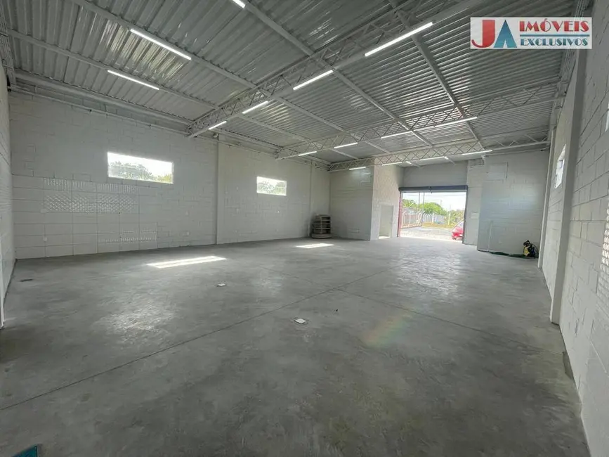 Armazém / Galpão para alugar, 1000m2 em Aracoiaba Da Serra - SP - imagem 6 Foto 6 de Armazém / Galpão para alugar, 1000m2 em Aracoiaba Da Serra - SP