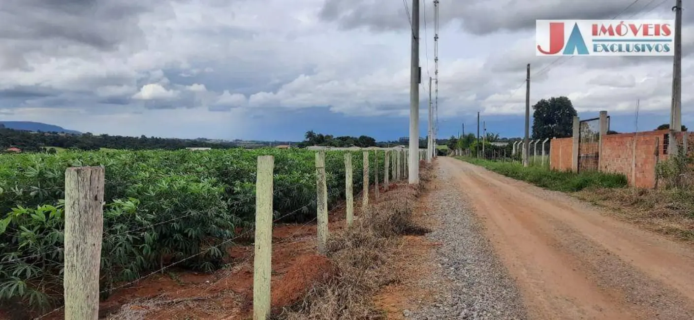 Foto 1 de Terreno / Lote à venda, 90000m2 em Aracoiaba Da Serra - SP