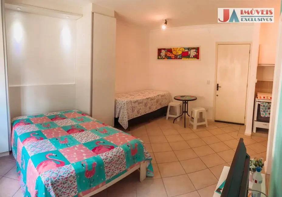 Foto 2 de Apartamento com 1 quarto à venda, 28m2 em Aracoiaba Da Serra - SP