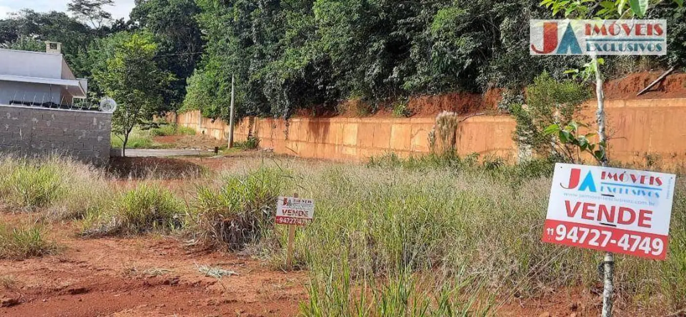 Foto 2 de Terreno / Lote à venda, 250m2 em Aracoiaba Da Serra - SP