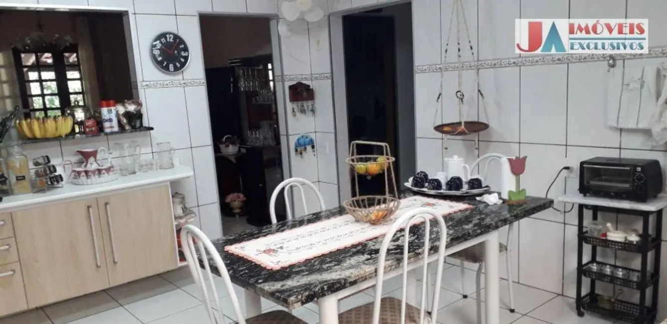 Foto 4 de Chácara com 7 quartos à venda, 3000m2 em Aracoiaba Da Serra - SP