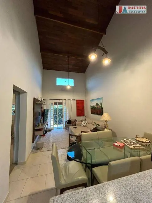 Foto 6 de Casa de Condomínio com 2 quartos à venda, 100m2 em Aracoiaba Da Serra - SP