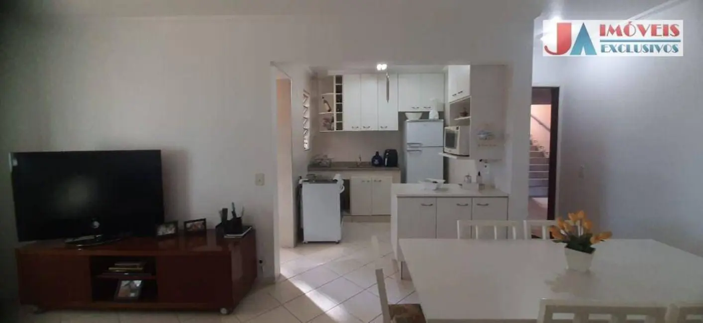 Foto 2 de Apartamento com 2 quartos à venda, 61m2 em Aracoiaba Da Serra - SP
