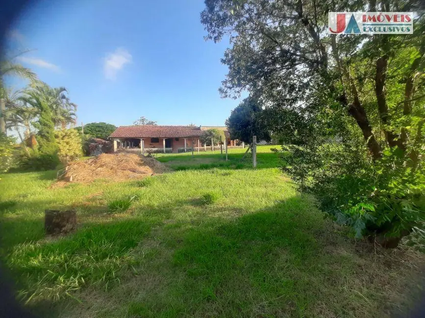 Foto 4 de Chácara com 3 quartos à venda, 2234m2 em Salto De Pirapora - SP