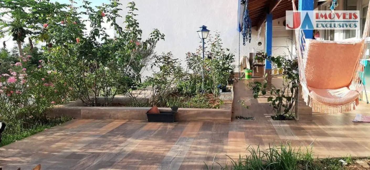 Foto 4 de Casa de Condomínio com 3 quartos à venda, 1000m2 em Aracoiaba Da Serra - SP