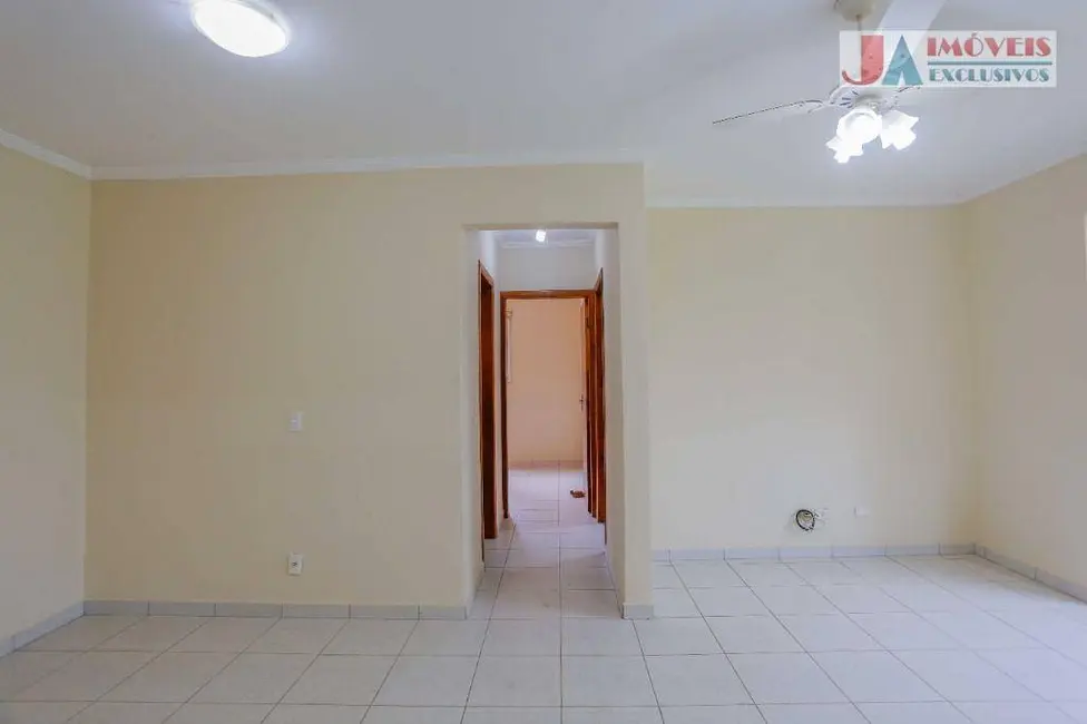 Foto 2 de Apartamento com 2 quartos à venda, 61m2 em Aracoiaba Da Serra - SP