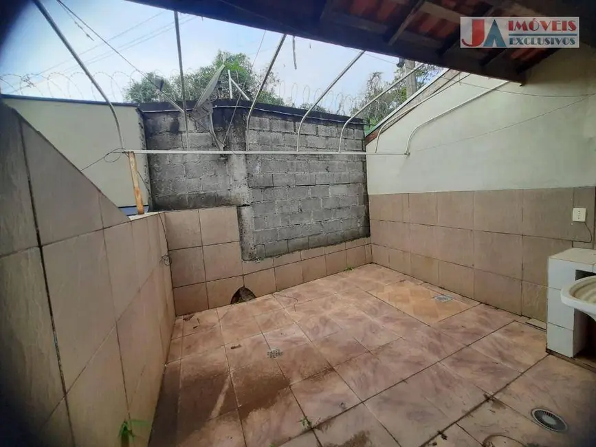 Casa de Condomínio com 2 quartos à venda, 77m2 em Aracoiaba Da Serra - SP - imagem 5 Foto 5 de Casa de Condomínio com 2 quartos à venda, 77m2 em Aracoiaba Da Serra - SP