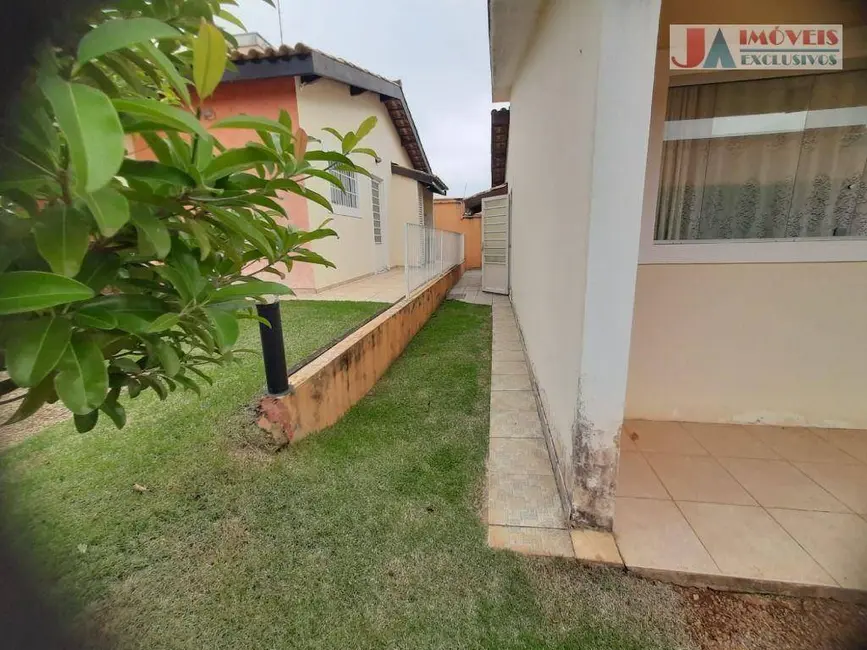 Foto 4 de Casa de Condomínio com 1 quarto à venda, 153m2 em Aracoiaba Da Serra - SP