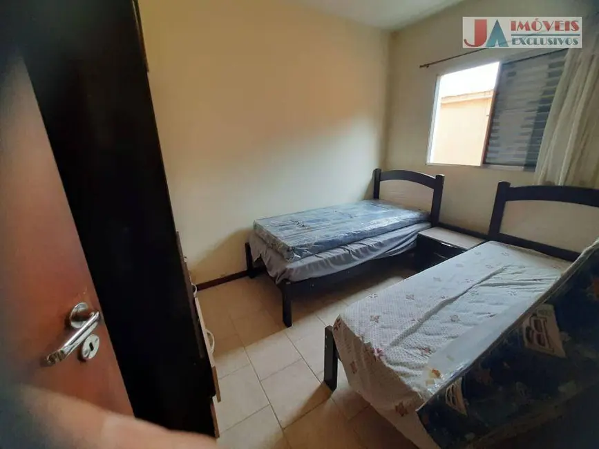 Foto 9 de Casa de Condomínio com 1 quarto à venda, 153m2 em Aracoiaba Da Serra - SP