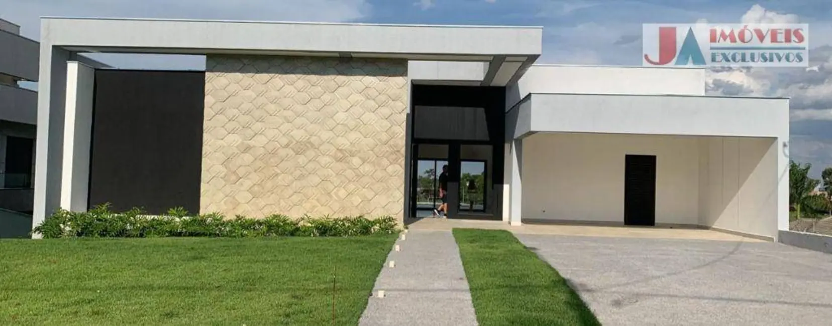 Foto 1 de Casa de Condomínio com 3 quartos à venda, 890m2 em Aracoiaba Da Serra - SP