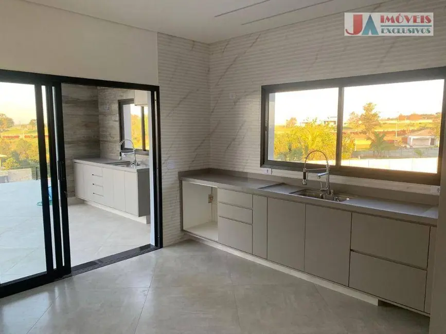 Casa de Condomínio com 3 quartos à venda, 890m2 em Aracoiaba Da Serra - SP - imagem 6 Foto 6 de Casa de Condomínio com 3 quartos à venda, 890m2 em Aracoiaba Da Serra - SP